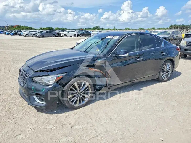 2019 Infinity Q50 фото