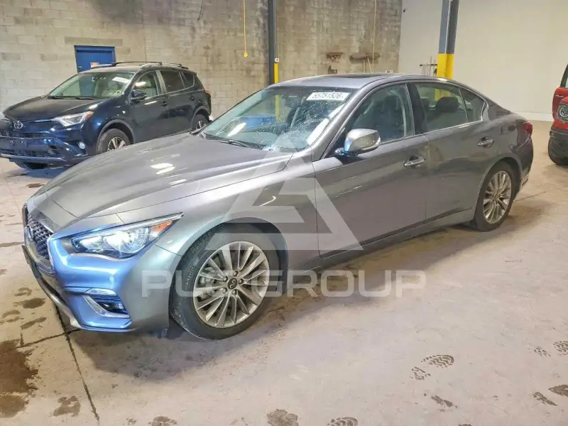 2019 Infinity Q50 фото