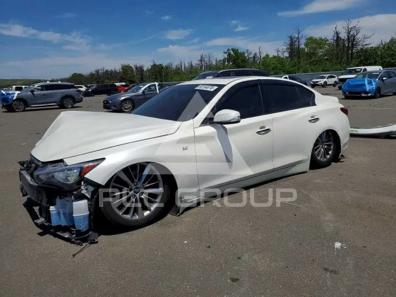 2019 Infinity Q50 photo