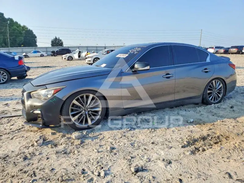 2019 Infinity Q50 photo