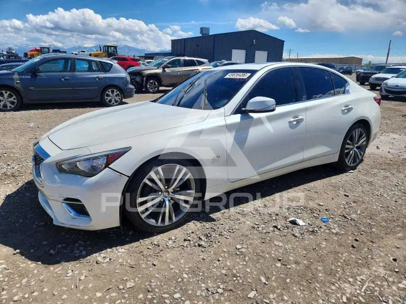 2019 Infinity Q50 фото