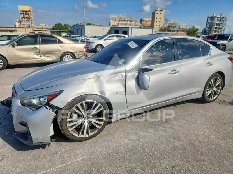 2019 Infinity Q50 photo