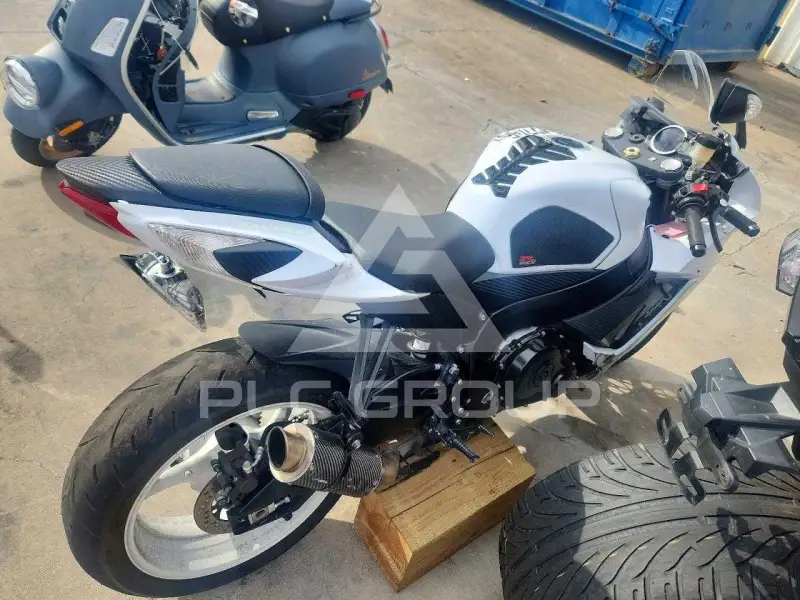 2019 Suzuki GSX фото