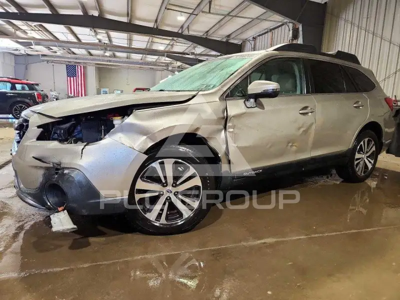 2019 Subaru Outback photo