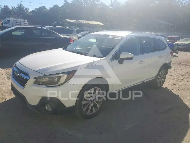 2019 Subaru Outback photo