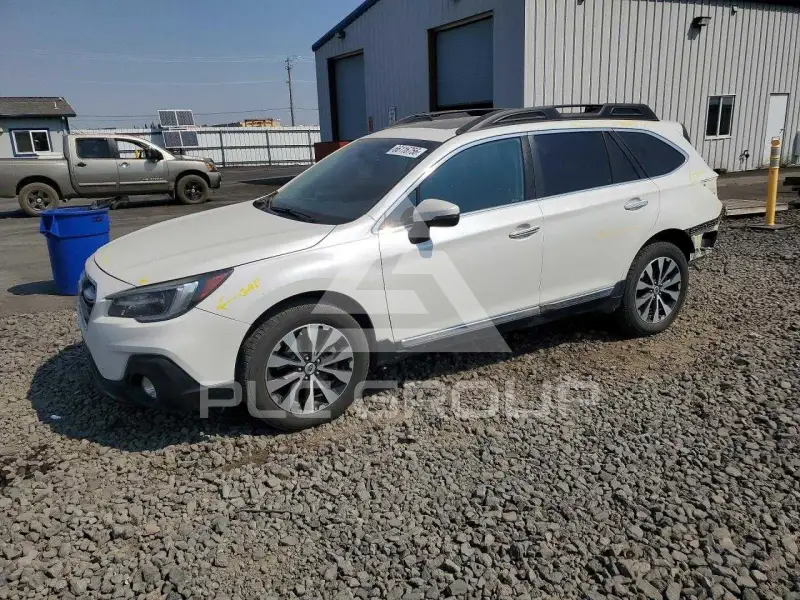 2019 Subaru Outback photo