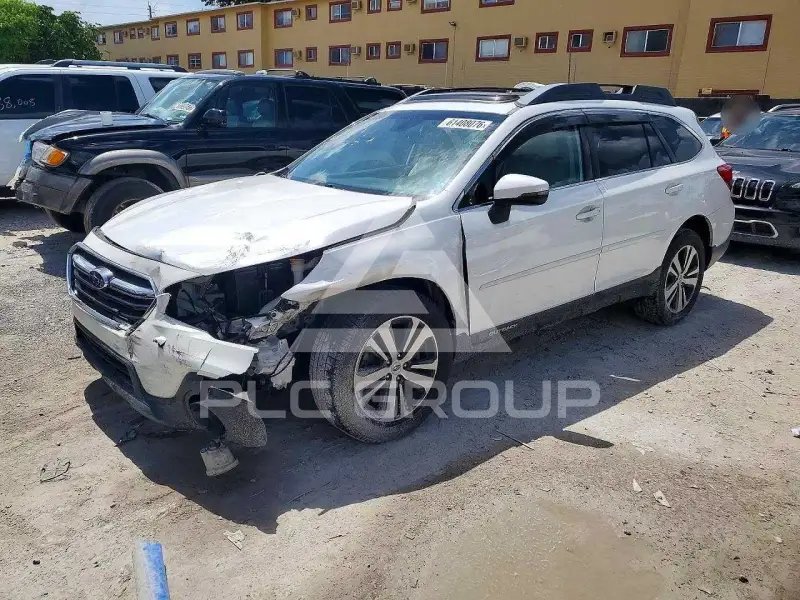 2019 Subaru Outback photo