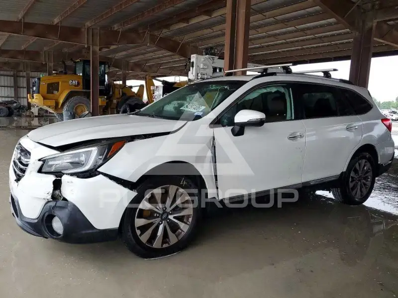 2019 Subaru Outback photo
