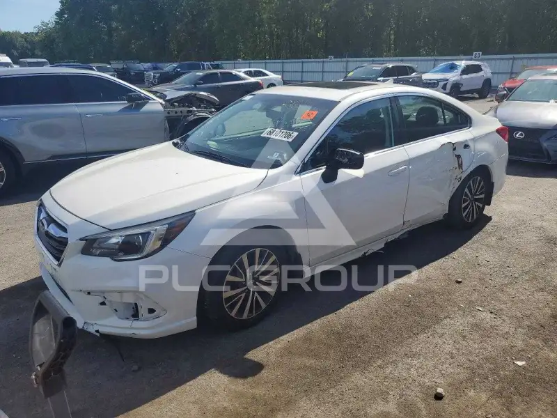 2019 Subaru Legacy photo