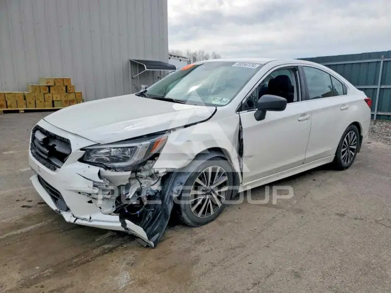 2019 Subaru Legacy photo