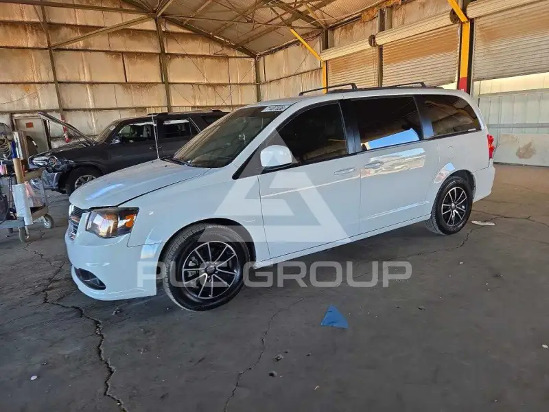 2019 Dodge CARAVAN фото