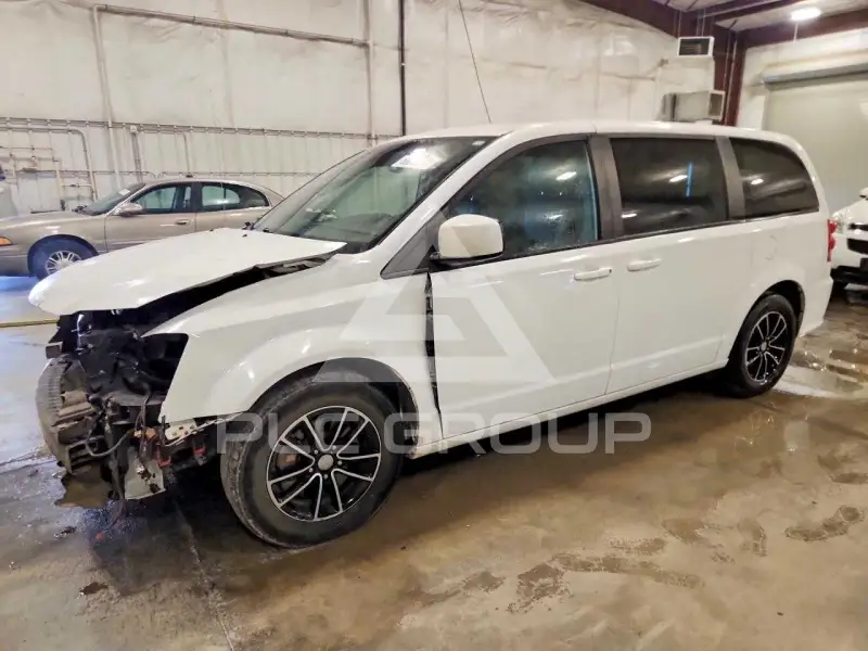 2019 Dodge CARAVAN фото