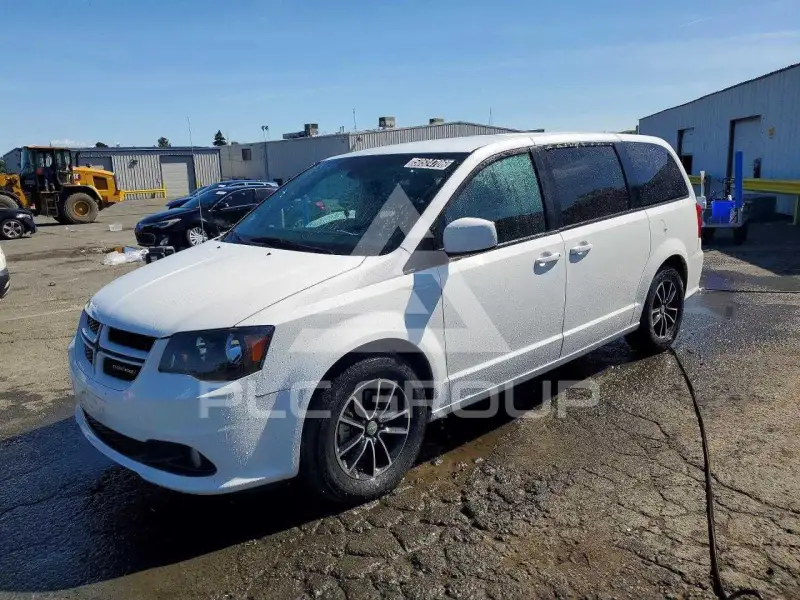 2019 Dodge CARAVAN фото