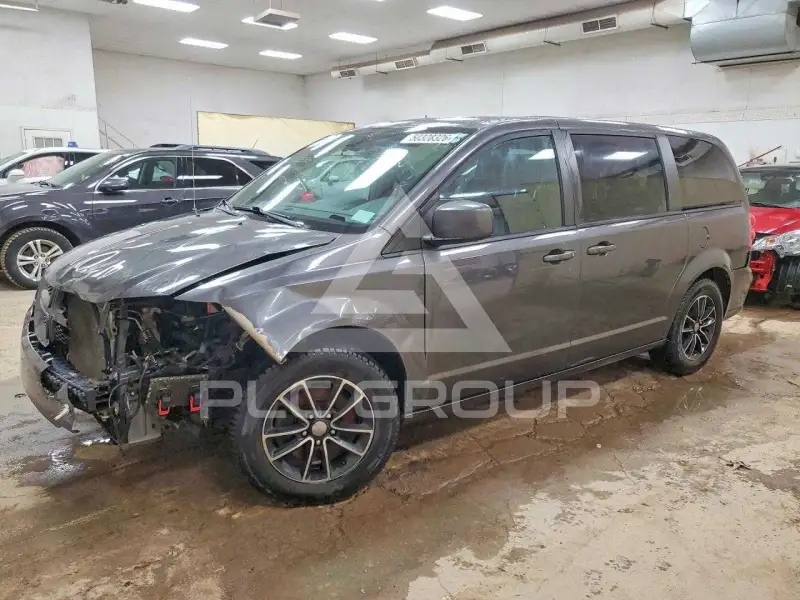 2019 Dodge CARAVAN фото