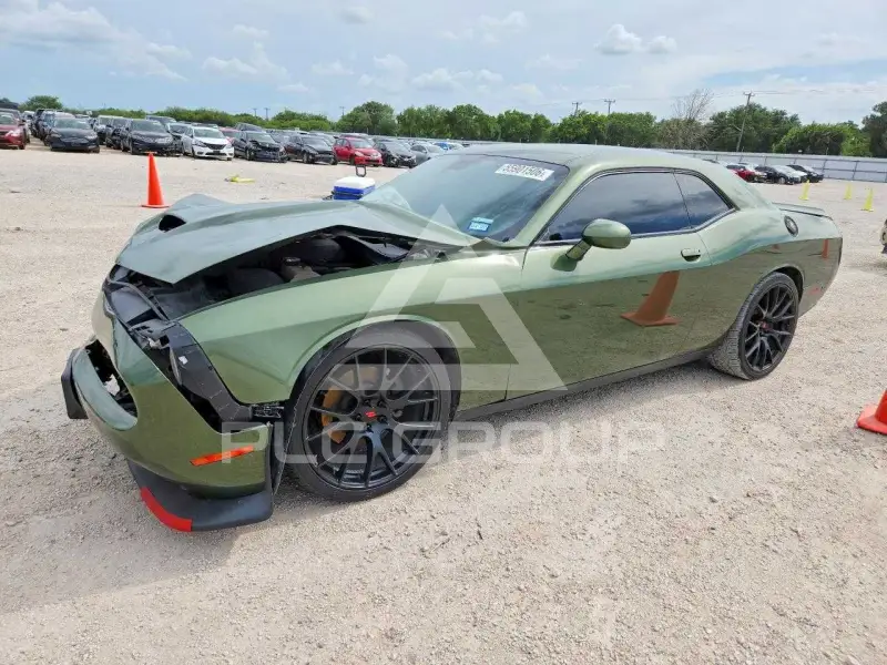 2019 Dodge CHALLENGER photo