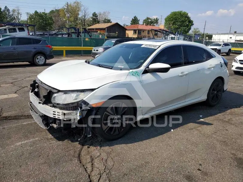 2019 Honda CIVIC photo