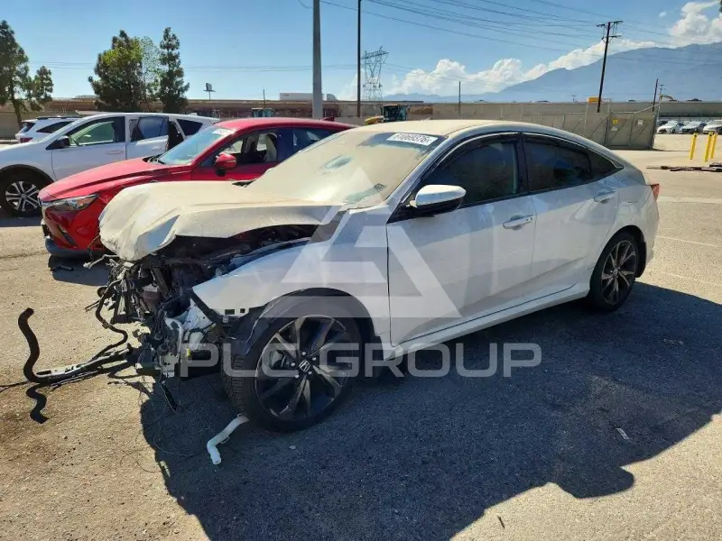 2019 Honda CIVIC photo