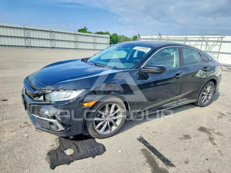 2019 Honda CIVIC photo