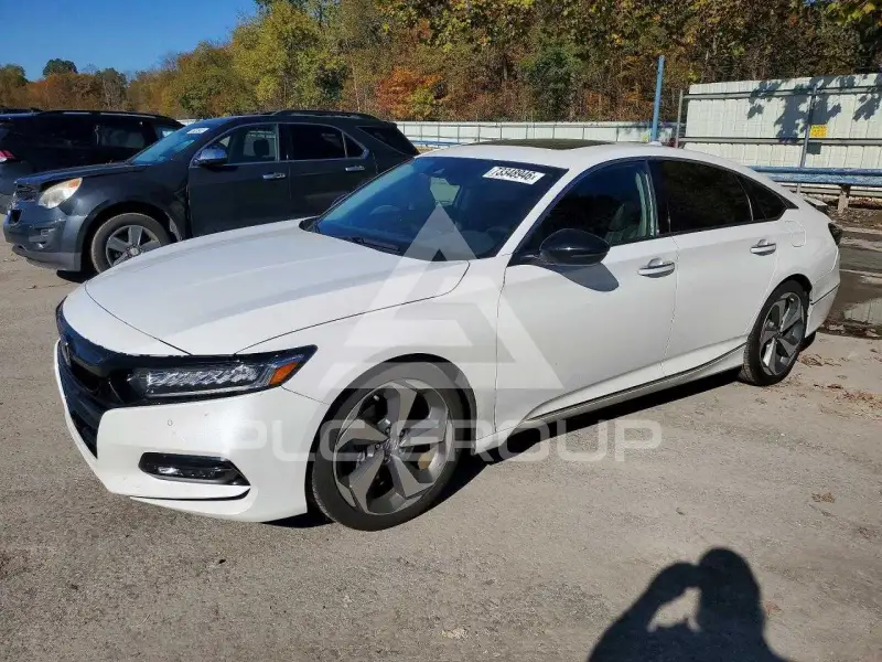 2019 Honda Accord photo