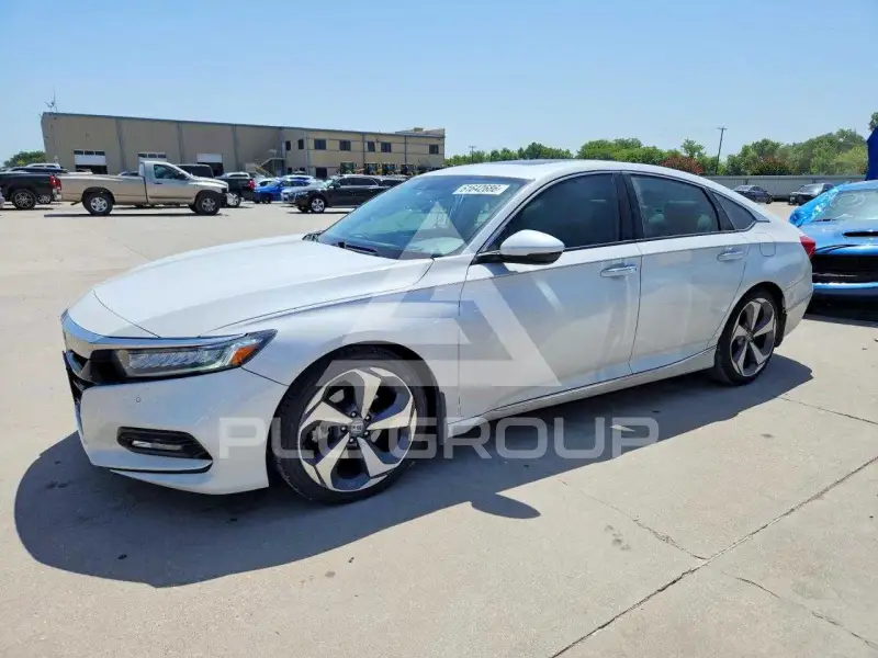 2019 Honda Accord photo
