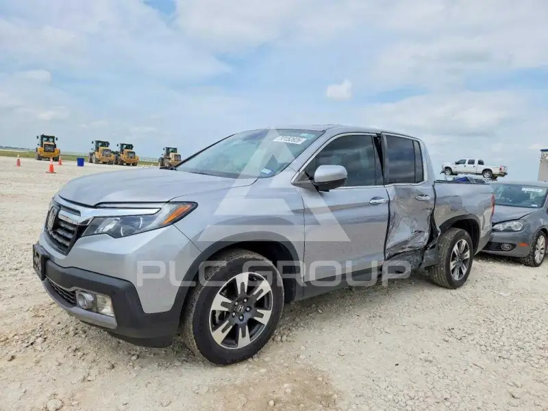 2019 Honda RIDGELINE фото