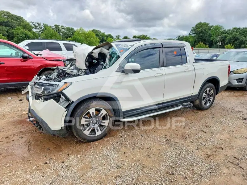 2019 Honda RIDGELINE photo