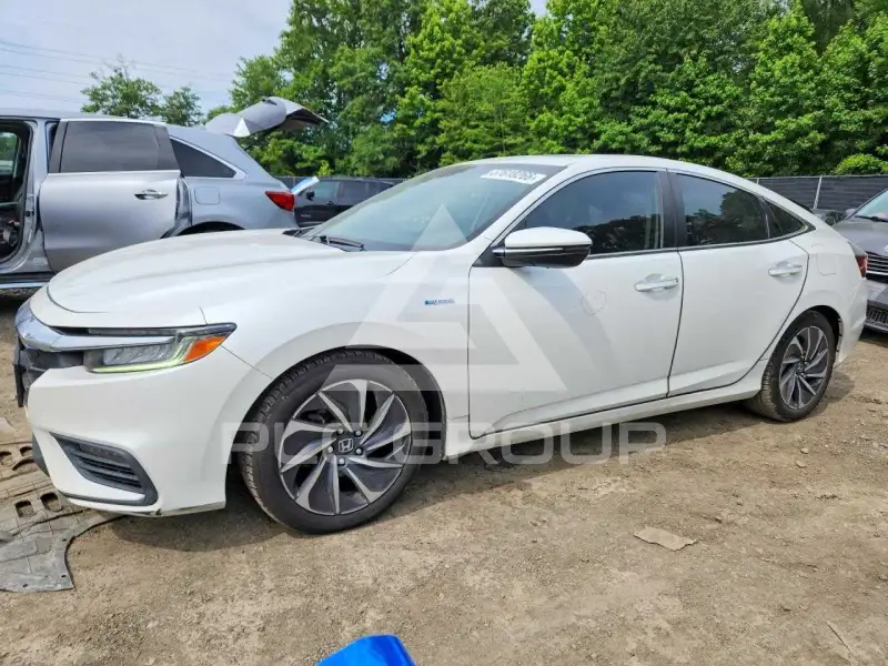 2019 Honda INSIGHT photo