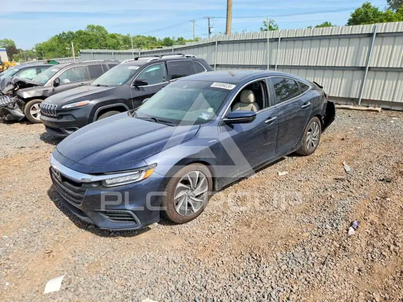 2019 Honda INSIGHT photo