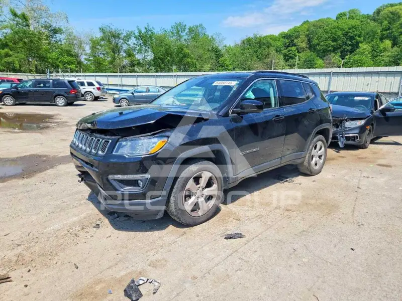 2019 Jeep COMPASS фото