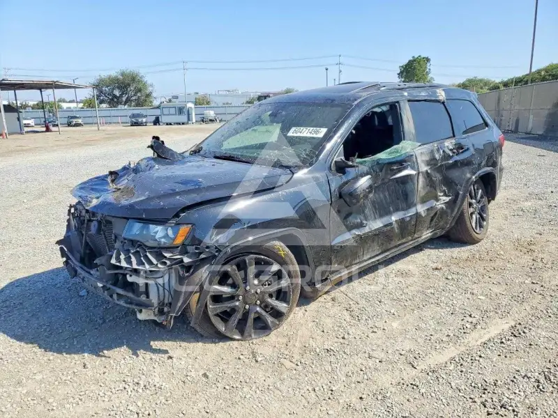 2019 Jeep CHEROKEE фото