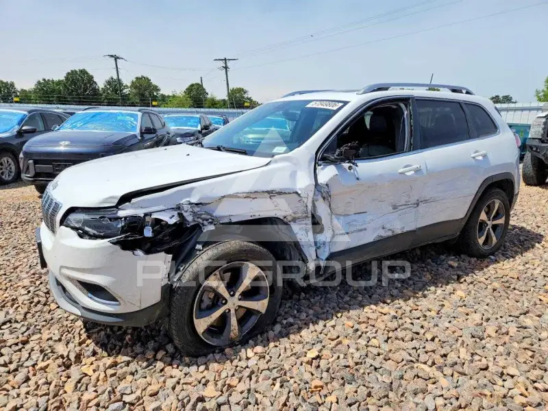 2019 Jeep CHEROKEE photo