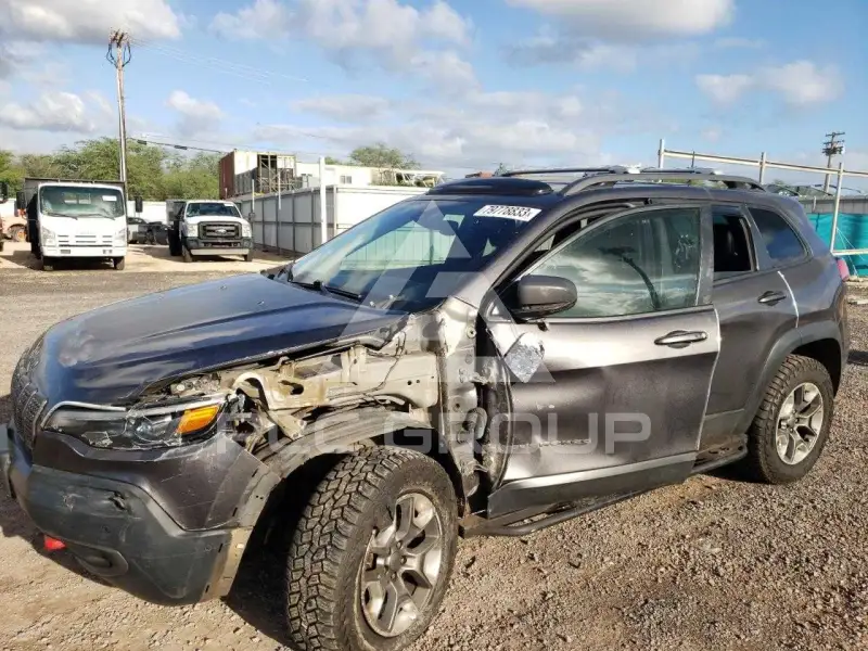 2019 Jeep CHEROKEE фото