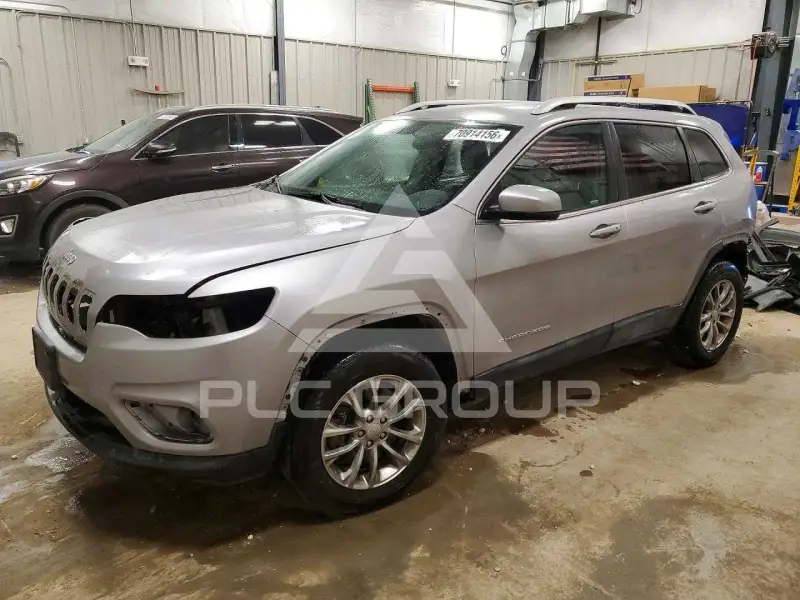 2019 Jeep CHEROKEE photo