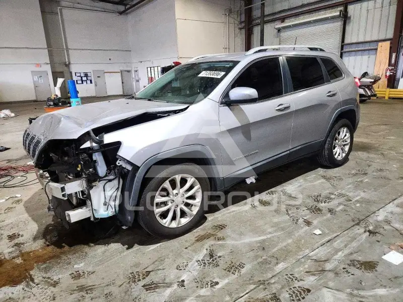 2019 Jeep CHEROKEE photo