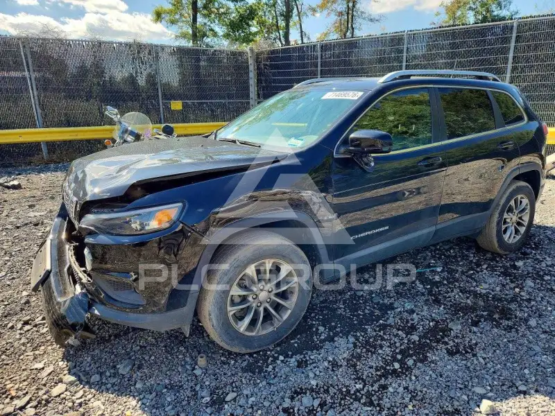 2019 Jeep CHEROKEE photo