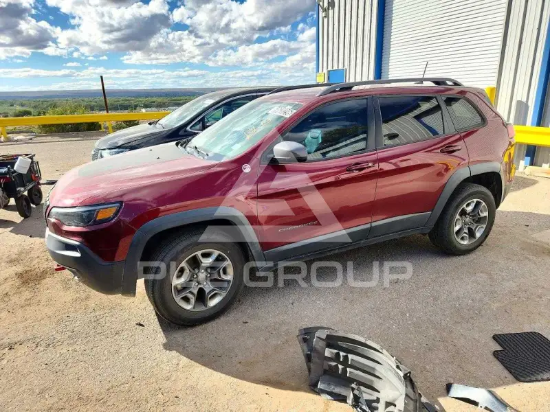 2019 Jeep CHEROKEE photo