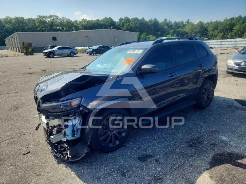 2019 Jeep CHEROKEE photo