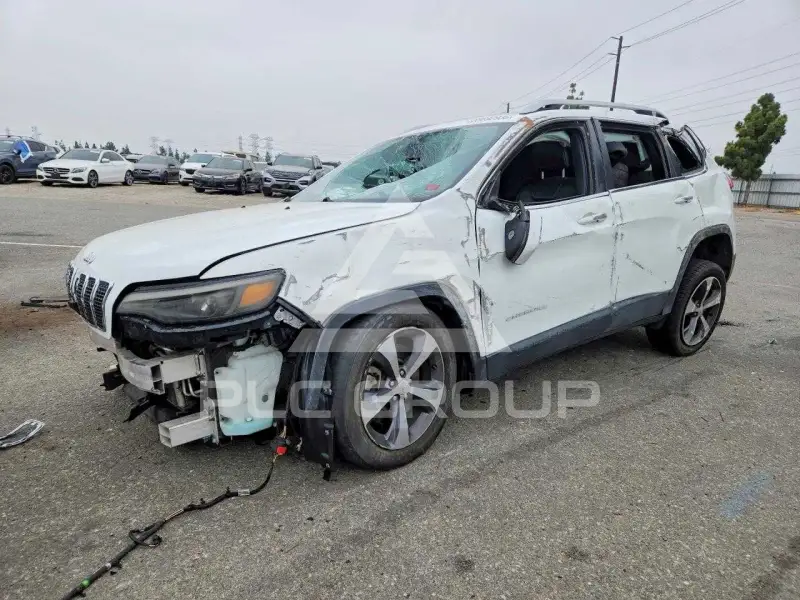 2019 Jeep CHEROKEE photo
