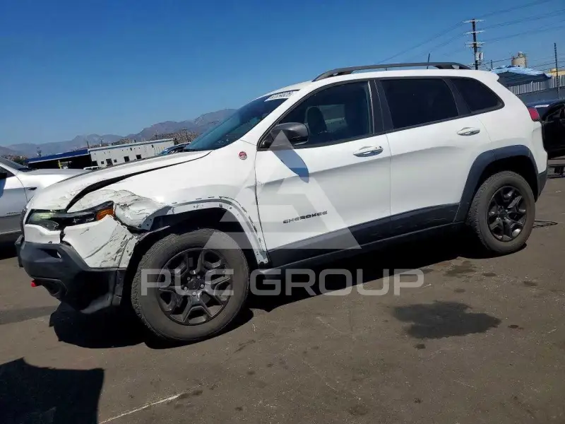 2019 Jeep CHEROKEE фото