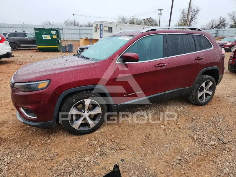 2019 Jeep CHEROKEE photo