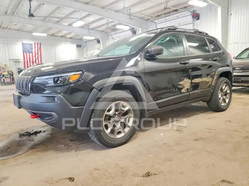 2019 Jeep CHEROKEE photo