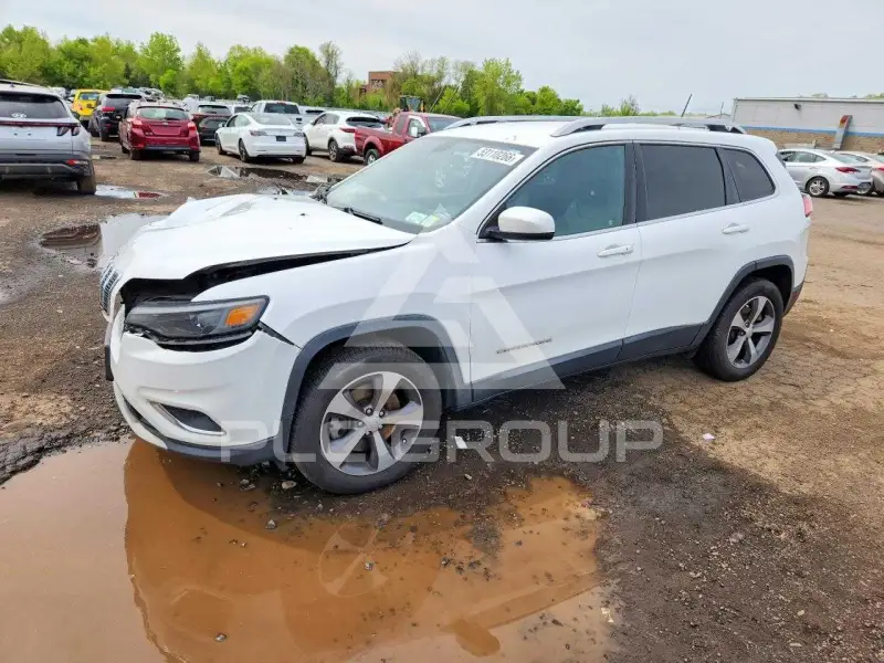 2019 Jeep CHEROKEE photo