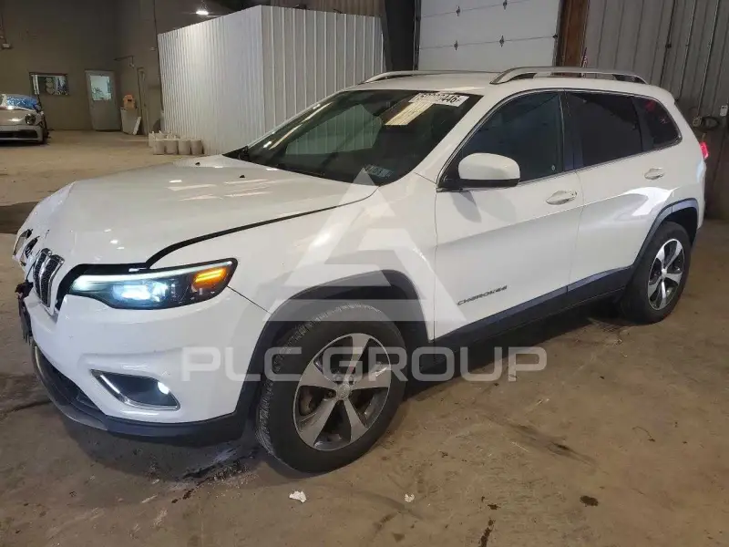 2019 Jeep CHEROKEE photo