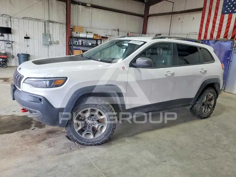 2019 Jeep CHEROKEE photo