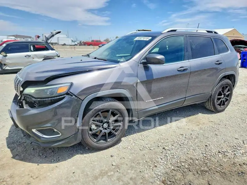 2019 Jeep CHEROKEE photo