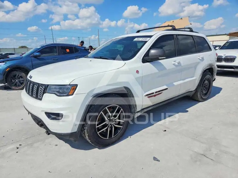 2019 Jeep CHEROKEE photo