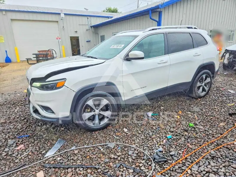 2019 Jeep CHEROKEE photo