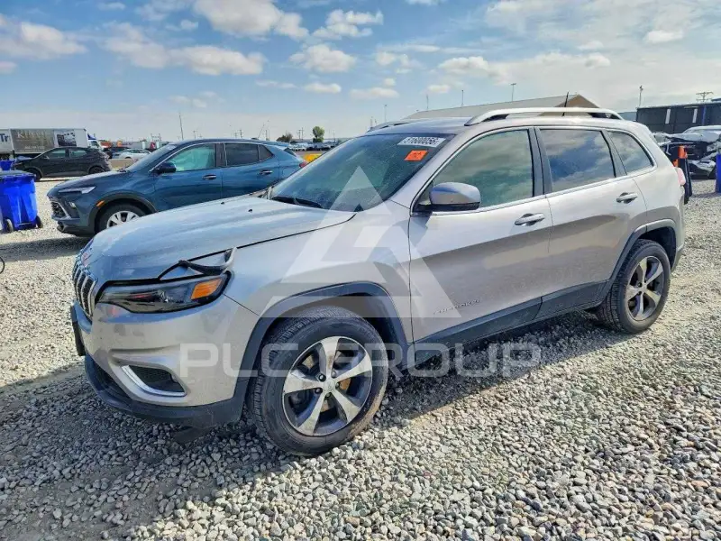 2019 Jeep CHEROKEE photo