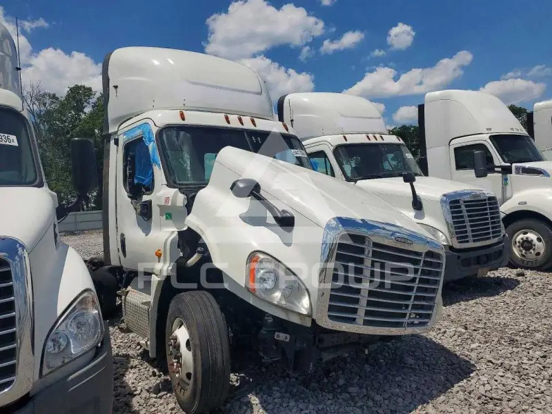 2019 Freightliner All Other фото