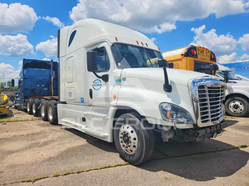 2019 Freightliner All Other фото